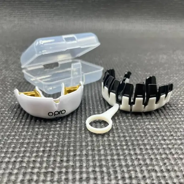 Капа OPRO Instant взрослая (возраст 11+) White/Gold (art.102520006) купить недорого в Украине, фото 10