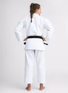 Белое лицензионное кимоно для дзюдо IPPON GEAR LEGEND 2, IJF (approved 2023) Women (для женщин), 165см купить