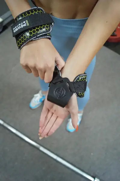 Крюки для тяги на запястье Power System PS-3360 Hooks V2 Black/Yellow XL купить недорого в Украине, фото 6