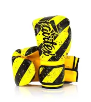 Боксерские перчатки Fairtex BGV14Y Yellow/Black 10 унций (бинты в комплекте) купить