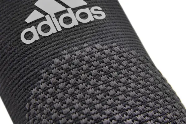 Фиксатор локтя Adidas Performance Elbow Support черный Уни XL купить недорого в Украине, фото 4