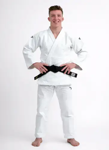 Белое кимоно для дзюдо IPPON GEAR ULTRALIGHT 190см Regular купить