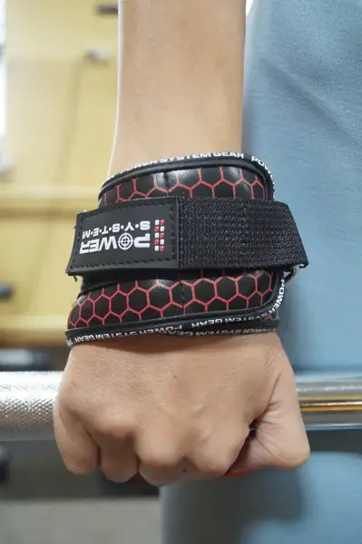 Крюки для тяги на запястье Power System PS-3360 Hooks V2 Black/Red XL купить недорого в Украине, фото 9