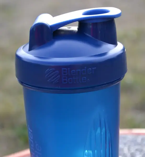 Шейкер спортивный BlenderBottle Original Classic 28oz/820ml купить недорого в Украине, фото 9