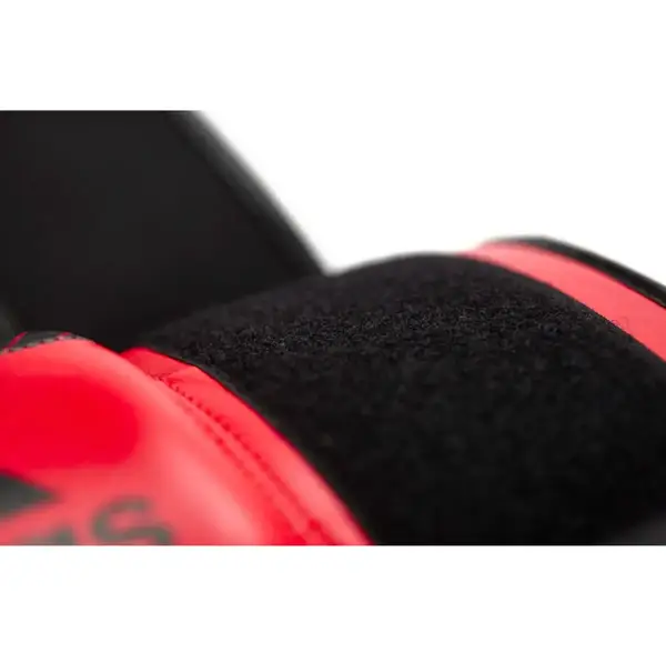 Перчатки для бокса с лицензией Wako и кикбоксинга | 10 унций | красно-черный | ADIDAS adiKBWKF200 купить недорого в Украине, фото 8