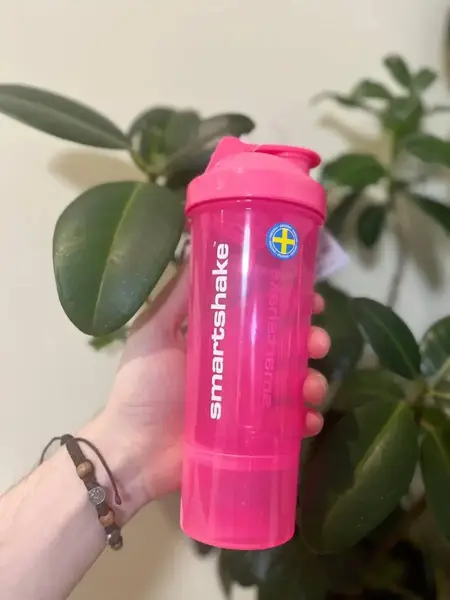 Шейкер спортивный SmartShake Slim 500ml Neon Pink купить недорого в Украине, фото 8