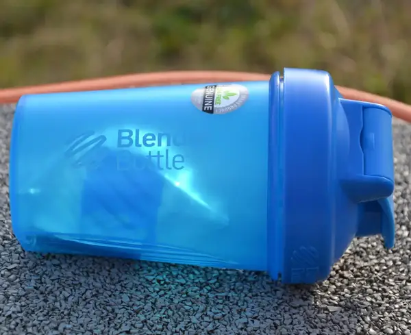 Шейкер спортивний BlenderBottle Original Classic 20oz/590ml Cyan купити недорого в Україні, фото 8