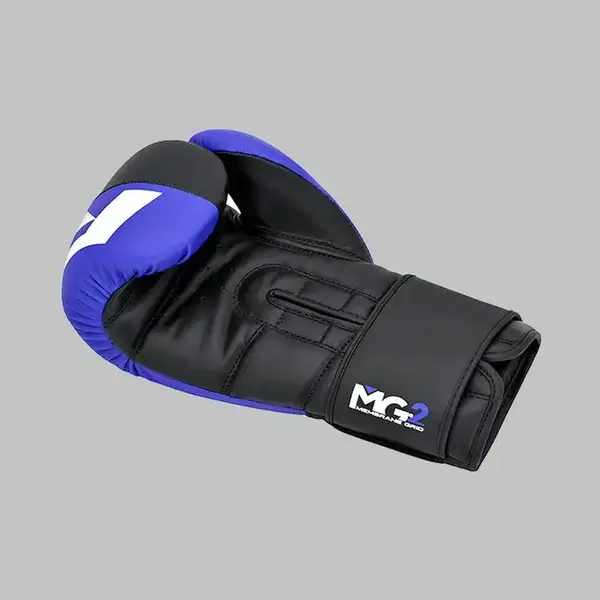Боксерські рукавиці RDX F4 Boxing Sparring Gloves Hook&Loop BLUE/BLACK 10 унцій (капа у комплекті) купити недорого в Україні, фото 7
