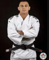 Кимоно для дзюдо Champion II с лицензией IJF 200 | белый/черные полосы | ADIDAS J750W купить