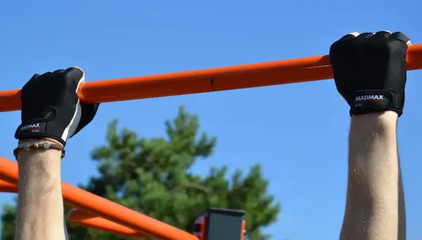 Перчатки для фитнеса MadMax MFG-250 Basic Whihe XXL купить недорого в Украине, фото 10