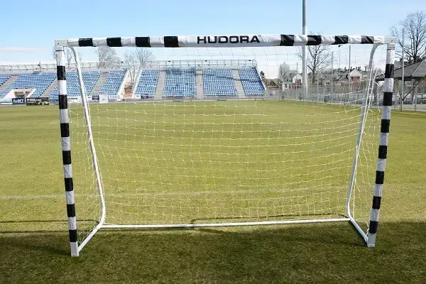 Ворота футбольні Hudora Stadion 300 х 200 см, чорно-білі купити недорого в Україні, фото 7