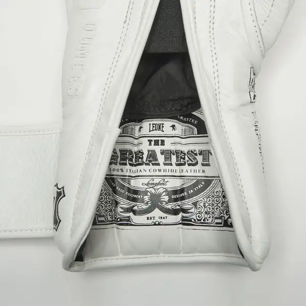 Боксерские перчатки Leone GN111 THE GREATEST White 12 унций (бинты 4 м. в комплекте) купить недорого в Украине, фото 8
