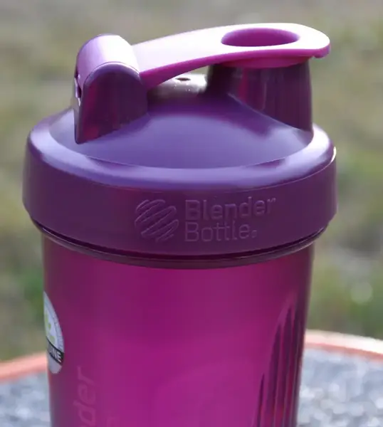Шейкер спортивний BlenderBottle Original Classic 28oz/820ml Plum купити недорого в Україні, фото 4