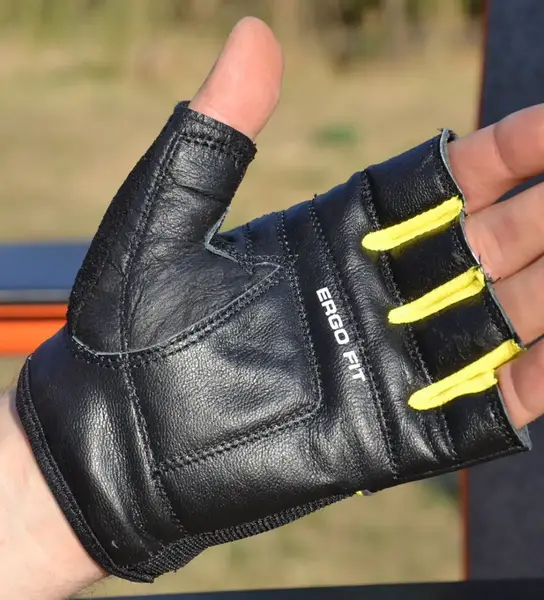 Рукавички для фітнесу PowerPlay 9058 Energy чорно-жовті S купити недорого в Україні, фото 3