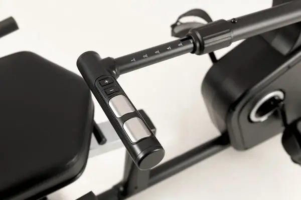 Горизонтальний велотренажер реабілітаційний Toorx Recumbent Bike BRXR Multifit (BRX-RMULTIFIT) | Чорний купити недорого в Україні, фото 9