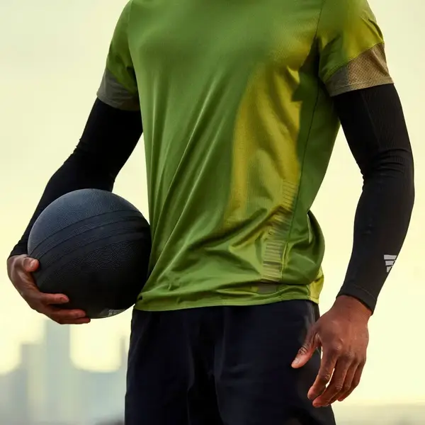 Рукав компрессионный Adidas ADSL-13023BK черный, размер S/M купить недорого в Украине, фото 7