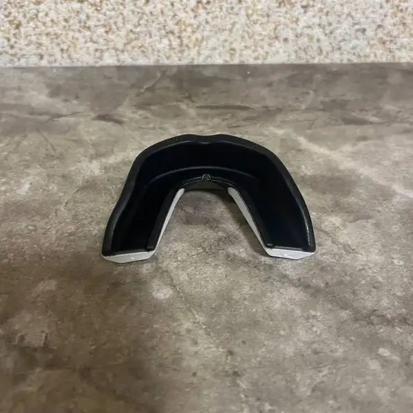 Капа Shock Doctor V1.5 доросла (вік 11+) White (art. 4000-BK-AD) купити недорого в Україні, фото 10