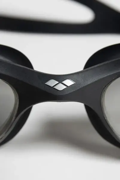 Очки для плавания Arena THE ONE MIRROR серебристый, черный Уни OSFM купить недорого в Украине, фото 5