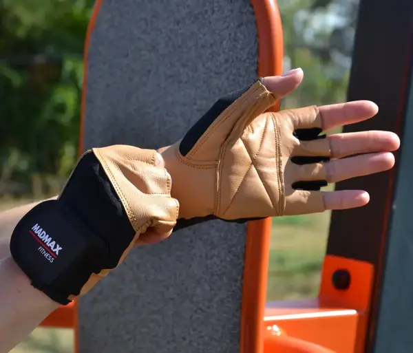 Рукавички для фітнесу MadMax MFG-444 Fitness Brown M купити недорого в Україні, фото 8