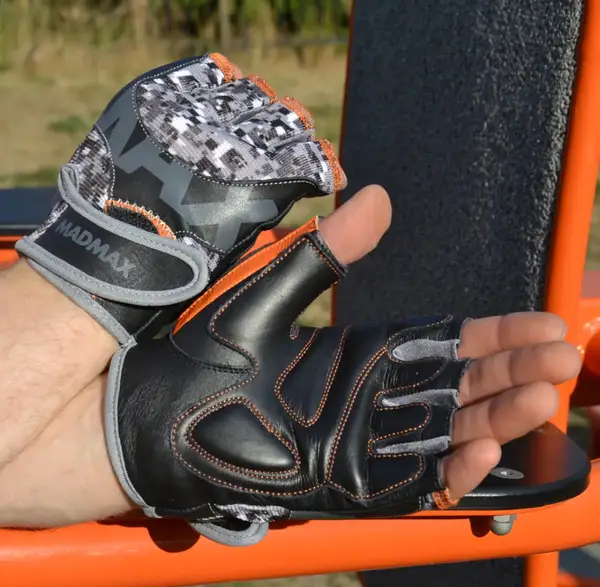 Рукавички для фітнесу MadMax MFG-831 Mti 83.1 Grey/Digital Camo M купити недорого в Україні, фото 4