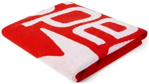 Рушник Speedo LOGO TOWEL AU червоний, білий Уні 75 х 145 см купити