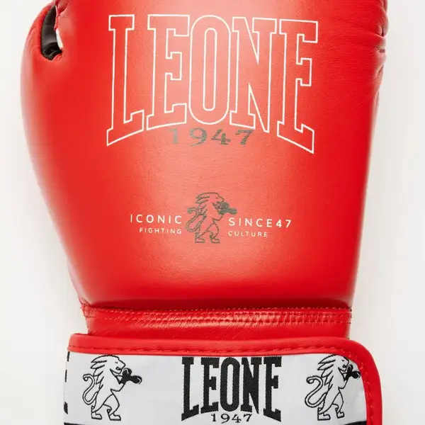 Боксерські рукавиці Leone GN208 ICONIC Red 10 унцій (бинти 4 м. в комплекті) купити недорого в Україні, фото 10