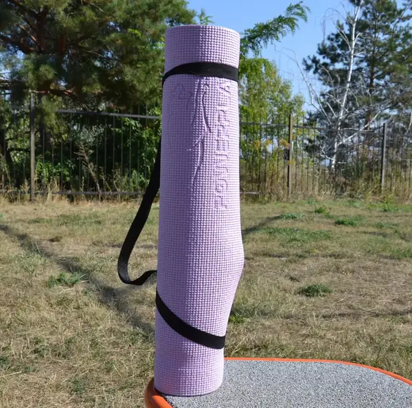 Килимок для йоги та фітнесу PowerPlay 4010 PVC Yoga Mat Лавандовий (173x61x0.6) купити недорого в Україні, фото 8