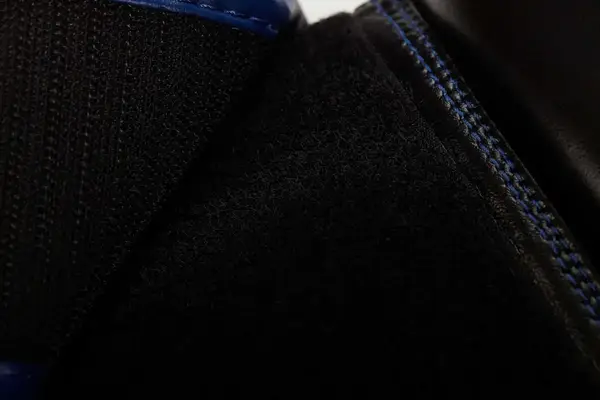 Боксерские перчатки Adidas "Hybrid 80" черно/синие | 10 унций | ADIH80 купить недорого в Украине, фото 5