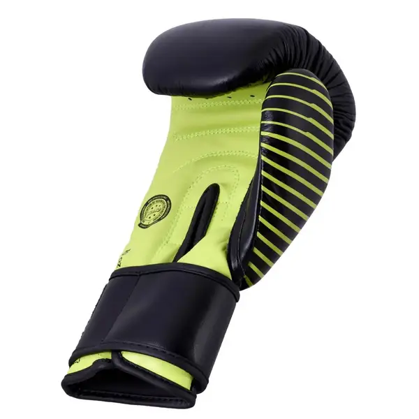 Перчатки с лицензией Wako для бокса и кикбоксинга| 10 унций | черно/зеленый | ADIDAS adiKBWKF200 купить недорого в Украине, фото 3