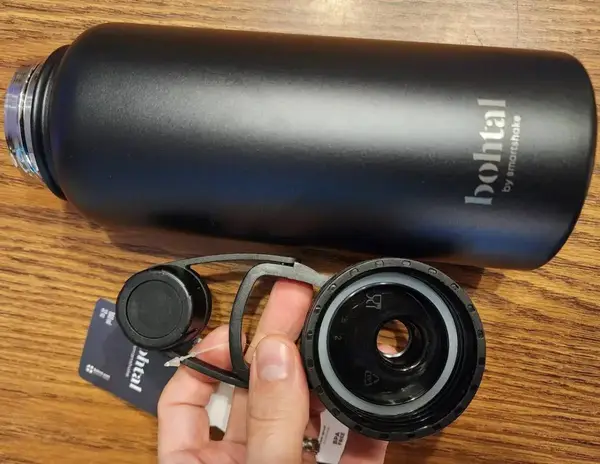 Пляшка для води металева з подвійною вакуумною ізоляцією Bohtal Insulated Sports Bottle 960 ml/32 oz Black купити недорого в Україні, фото 10