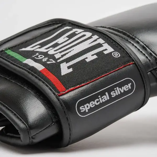 Боксерські рукавиці Leone GN383 THUNDER Black 16 унцій (капу в комплекті) купити недорого в Україні, фото 7