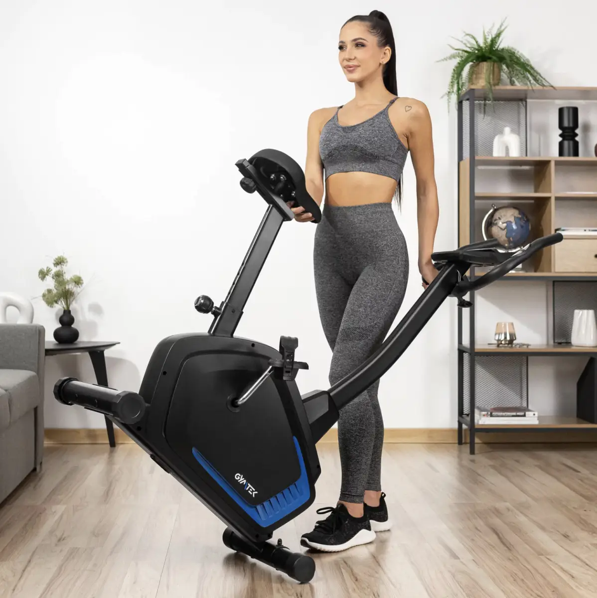 9ff5adb93a6166d0b7fc7144fa6f9ce7