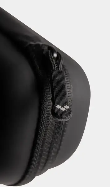 Чехол для очков Arena GOGGLE CASE черный, пурпурный Уни OFSM купить недорого в Украине, фото 5