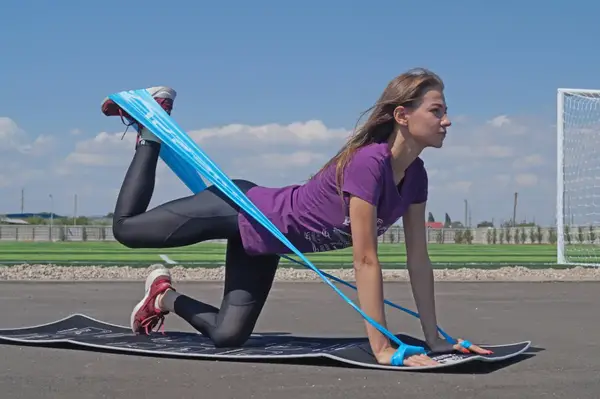 Стрічка-еспандер для фітнесу та реабілітації PowerPlay 4112 0.4мм MediBand Light Синя (6.8 кг) купити недорого в Україні, фото 3