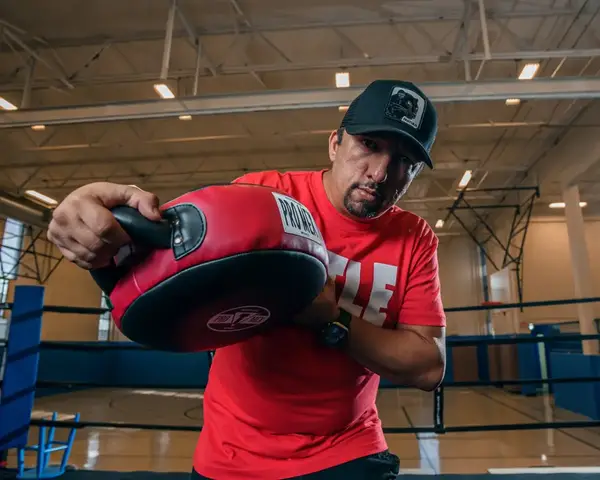 Макивара круглая TITLE Pro Mex Accuracy Pro Punch Shield 2.0 Black/Red купить недорого в Украине, фото 5