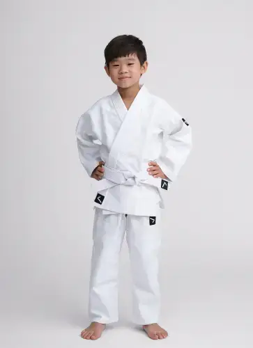 Белое детское кимоно для дзюдо IPPON GEAR FUTURE 2, 110 см купить