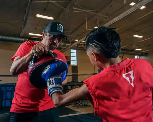 Макивара круглая TITLE Pro Mex Accuracy Pro Punch Shield 2.0 Black/Red купить недорого в Украине, фото 8