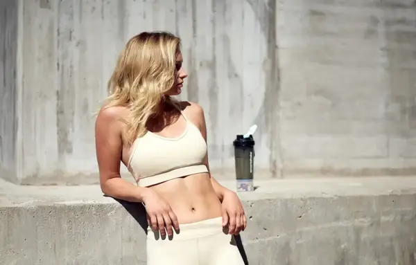 Шейкер спортивний SmartShake Slim 500ml Gray купити недорого в Україні, фото 6