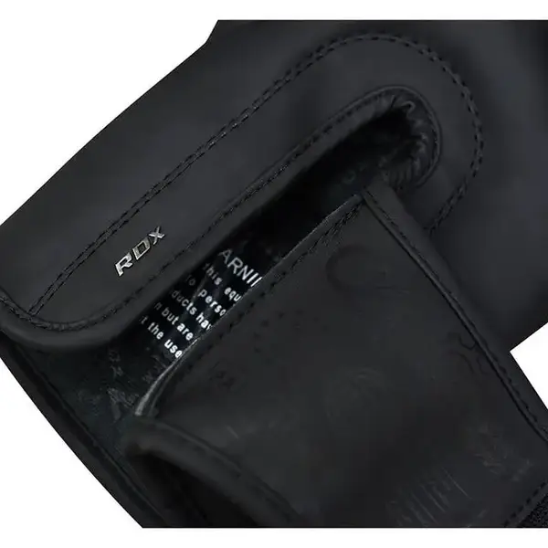 Боксерські рукавиці RDX F15 Noir Matte Black 10 унцій (капа в комплекті) купити недорого в Україні, фото 5