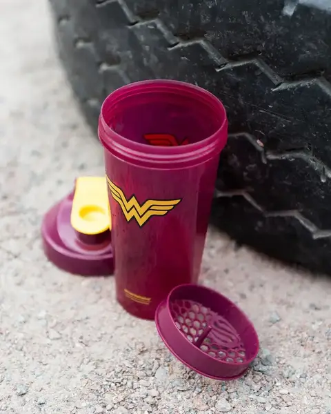 Шейкер спортивний SmartShake Lite 800ml DC Wonderwoman купити недорого в Україні, фото 4