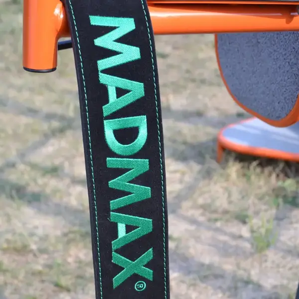 Пояс для тяжелой атлетики MadMax MFB-301 Suede Single Prong кожаный Black/Green XL купить недорого в Украине, фото 5