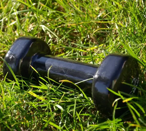 Гантель вінілова PowerPlay 1,5 кг. PP_4121 Чорна (1шт.) купити недорого в Україні, фото 9