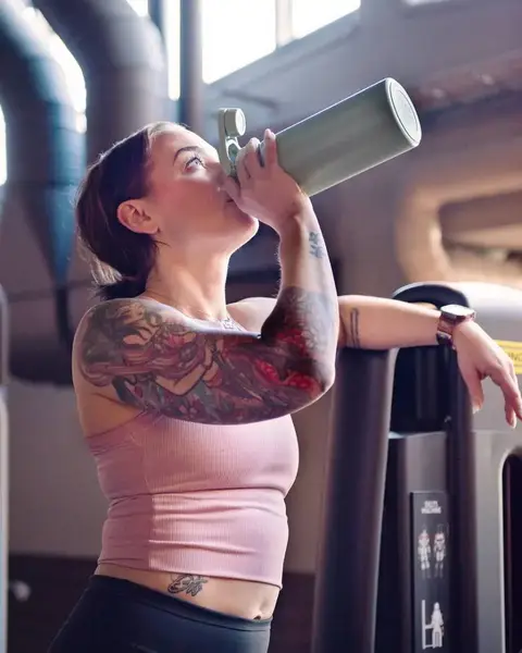 Пляшка для води металева з подвійною вакуумною ізоляцією Bohtal Insulated Sports Bottle 960 ml/32 oz Green купити недорого в Україні, фото 7