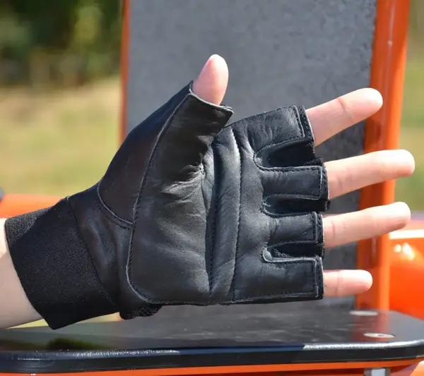 Рукавички для фітнесу MadMax MFG-248 Clasic Exclusive Black L купити недорого в Україні, фото 3