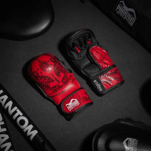 Перчатки для ММА Phantom Muay Thai Red S/M купить недорого в Украине, фото 10