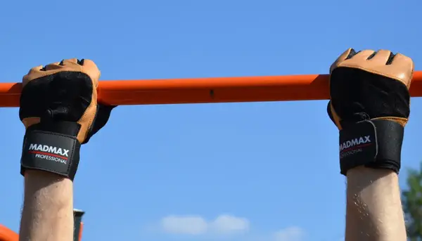 Перчатки для фитнеса MadMax MFG-269 Professional Brown XL купить недорого в Украине, фото 10