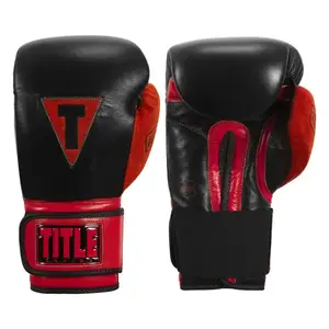 Боксерские перчатки TITLE Boxing All Heart Bag Gloves 2.0 Black/Red 12 oz (бинты 4м. в комплекте) купить