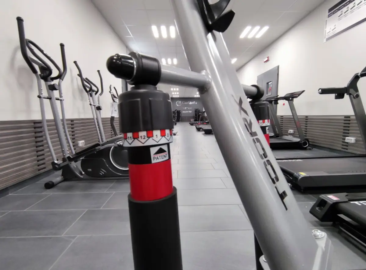 49934e6edcbb3cf87f1e2f4f9743174a