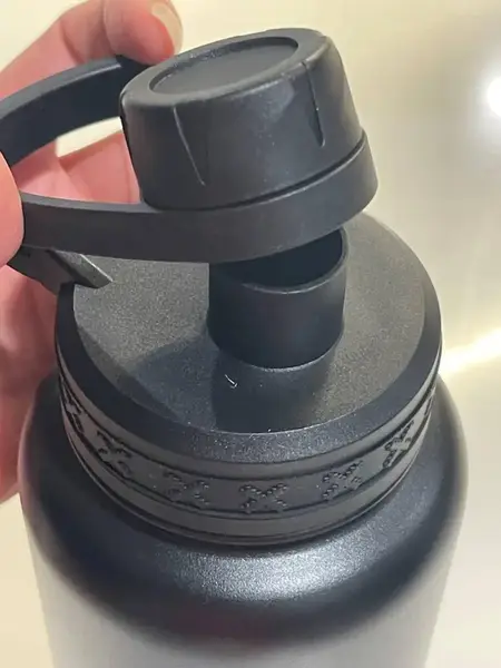 Пляшка для води металева з подвійною вакуумною ізоляцією Bohtal Insulated Sports Bottle 960 ml/32 oz Black купити недорого в Україні, фото 9