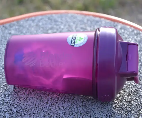 Шейкер спортивный BlenderBottle Original Classic 20oz/590ml Plum купить недорого в Украине, фото 8